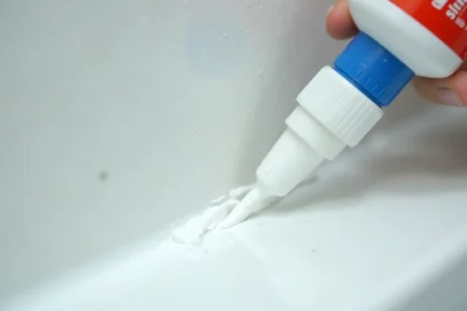 Jak długo schnie silikon? Czas i czynniki wpływające